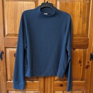 Calia Women's Long Sleeve Navy crop Top XL